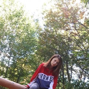 Meet your Posher, Maddie